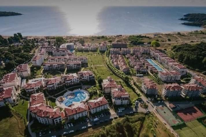 Апартамент В Green Life Beach Resort Sozopol Exterior foto